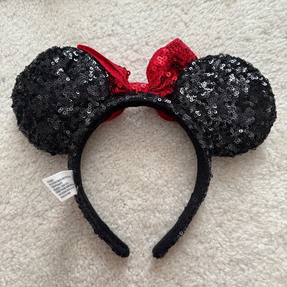 Disney Sequin Minnie Mouse Ears with Red Bow - Picture 2 of 4